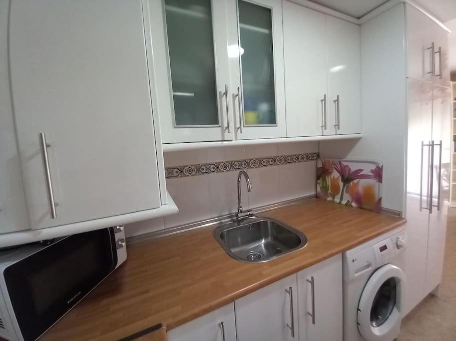 Apartamento Tranquilo Cerca De Zonas Verdes 希耶萨 外观 照片